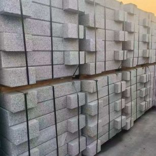 平顶山 芝麻白路沿石