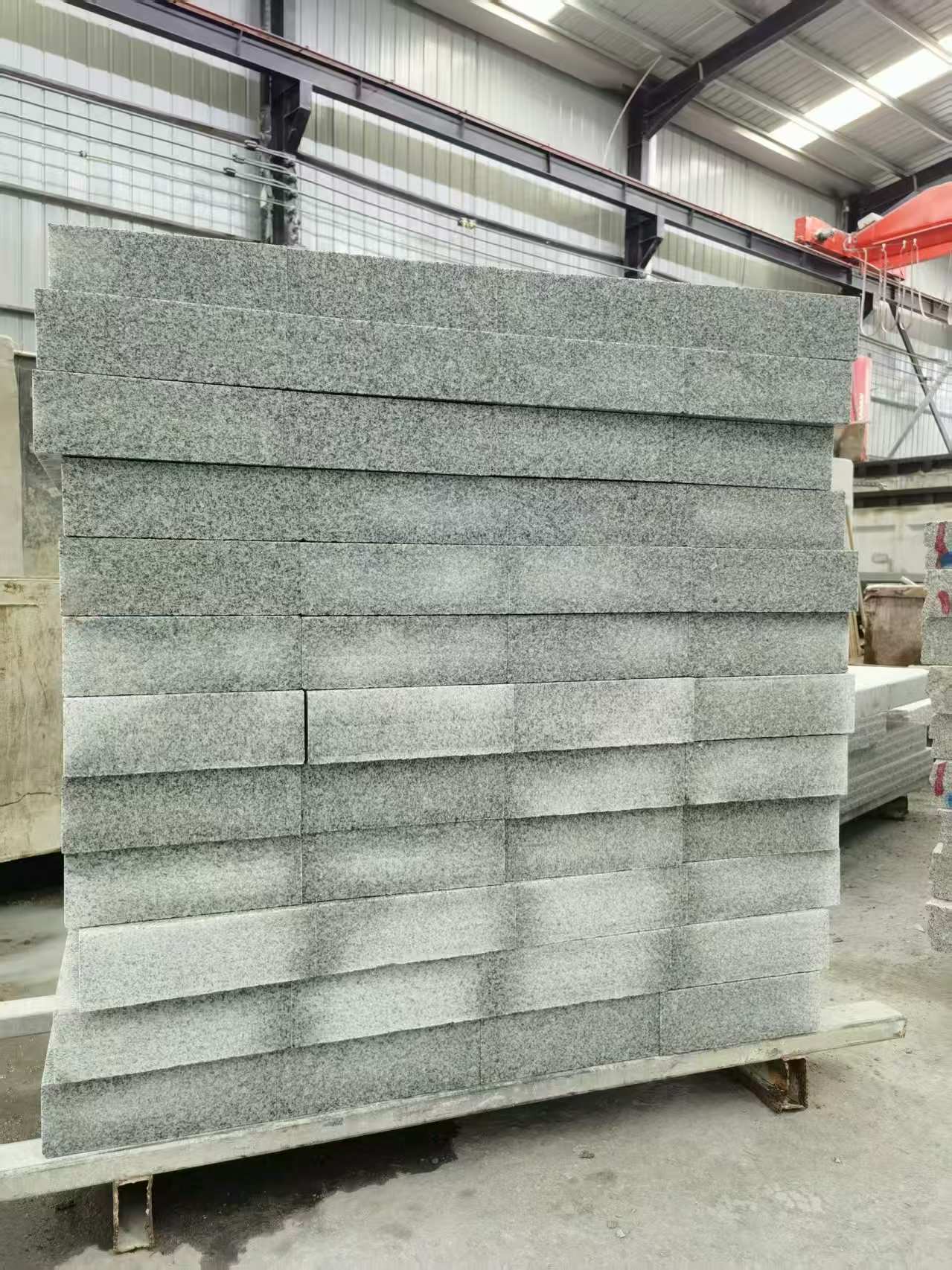 平顶山 芝麻白10公分300*600广场地铺，A料定制，尺寸标准，厚薄均匀