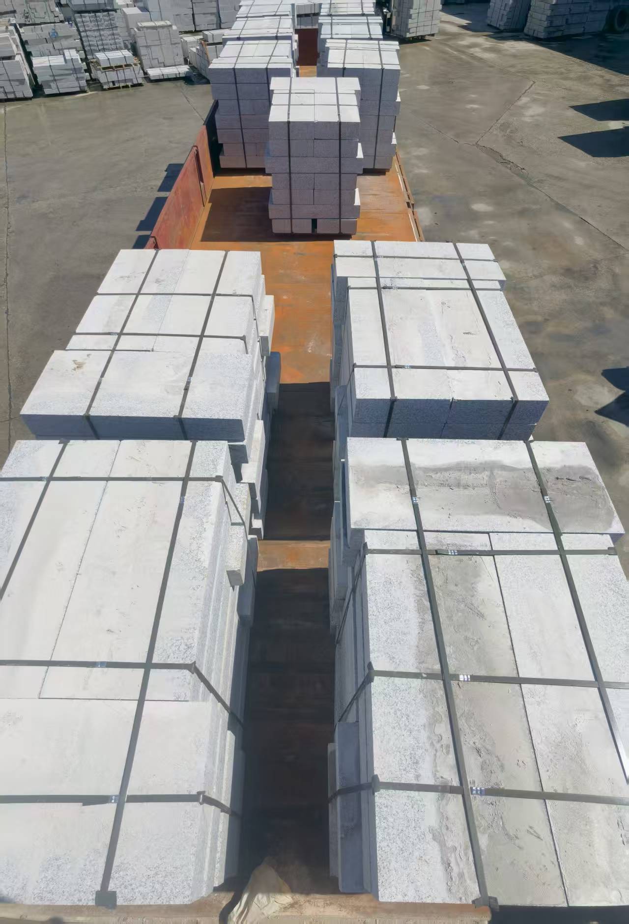 平顶山 路沿石装车出货