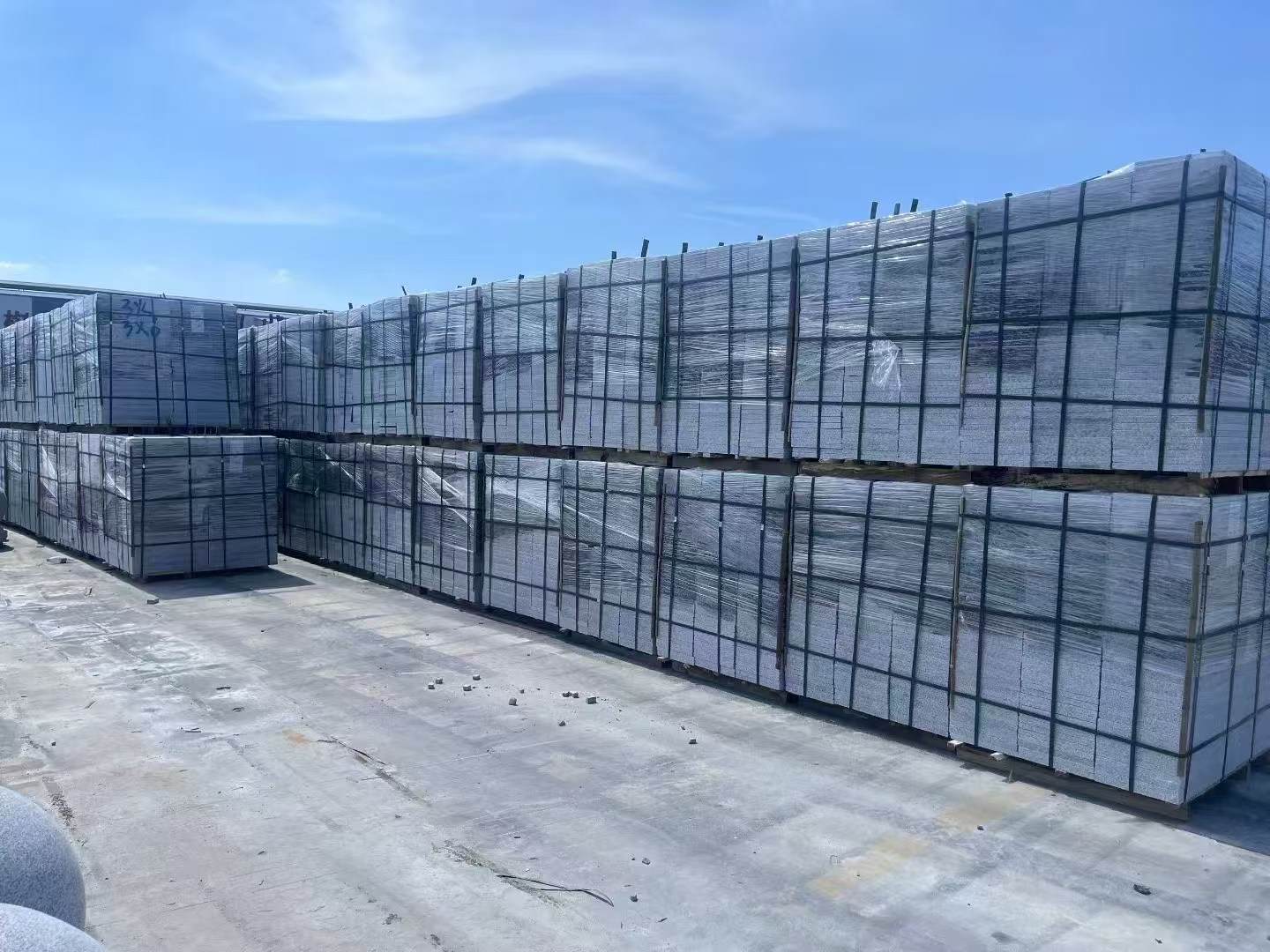 平顶山 芝麻白火烧成品300*600地铺料，大量现货，物美价廉