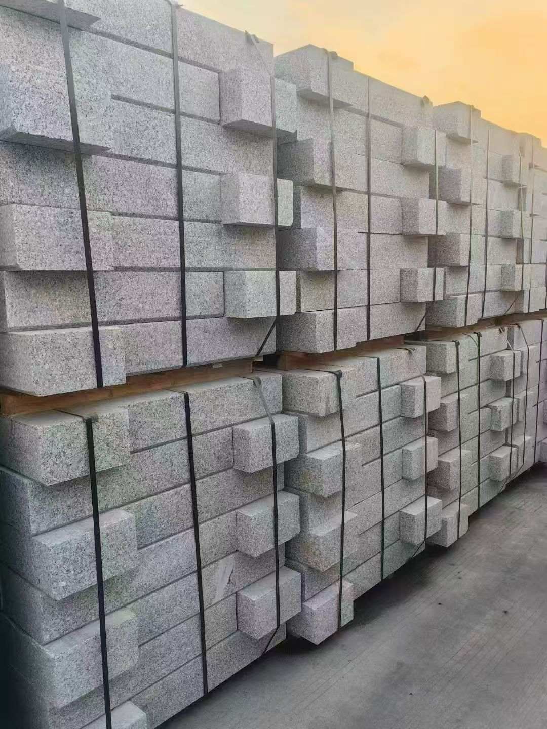 平顶山 芝麻白路沿石