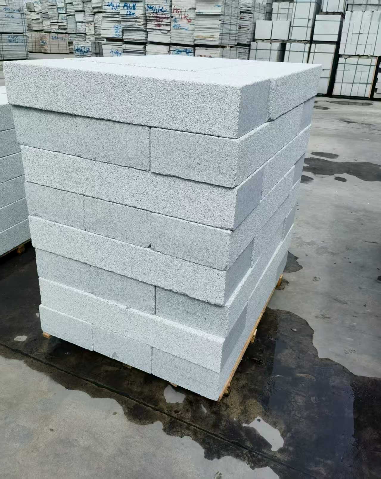 平顶山 芝麻白两面荔枝面台阶石