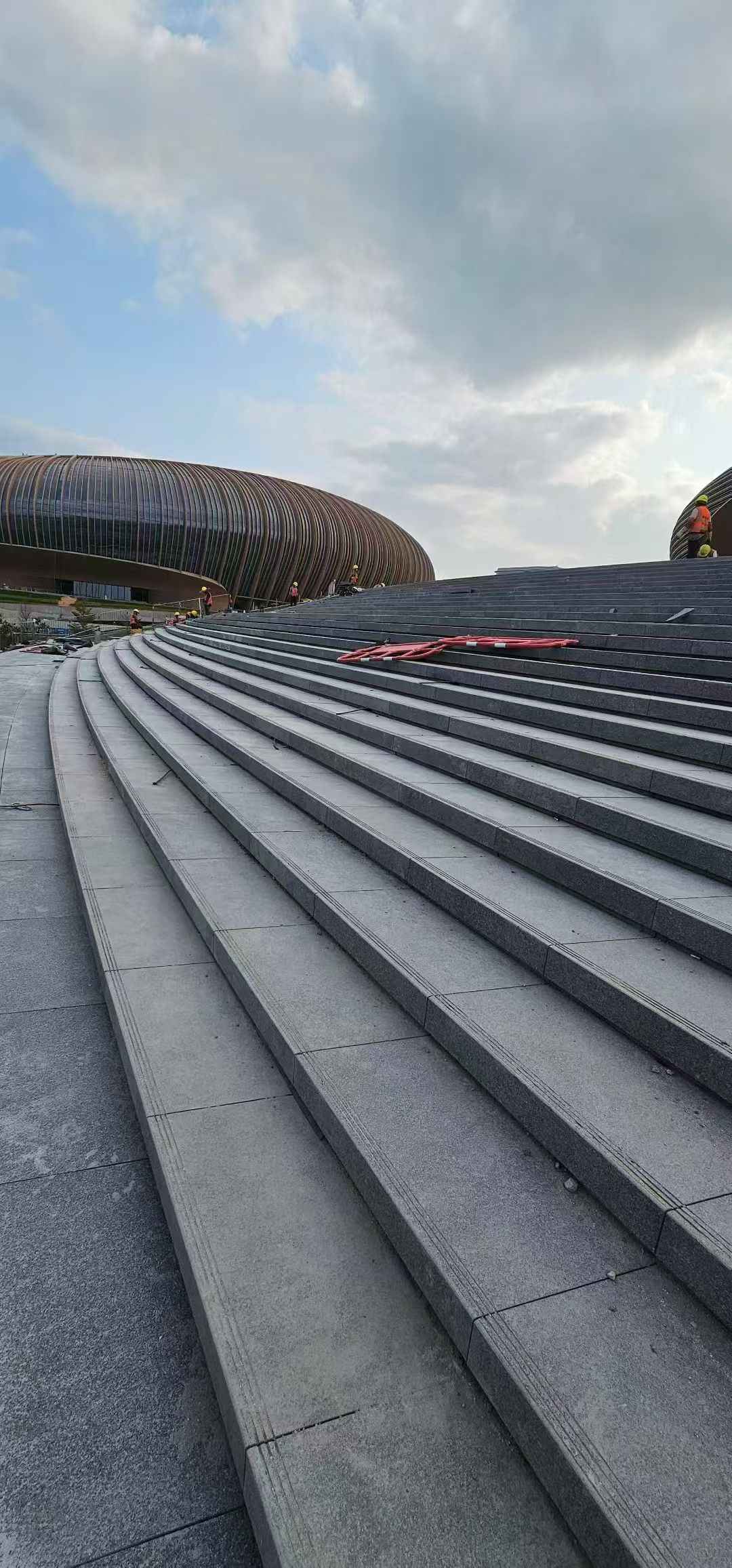 平顶山 弧形整石台阶铺装效果图