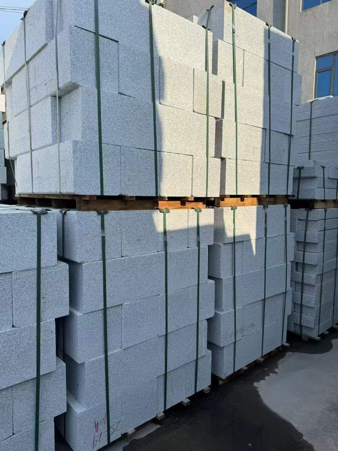 平顶山 芝麻白路沿石