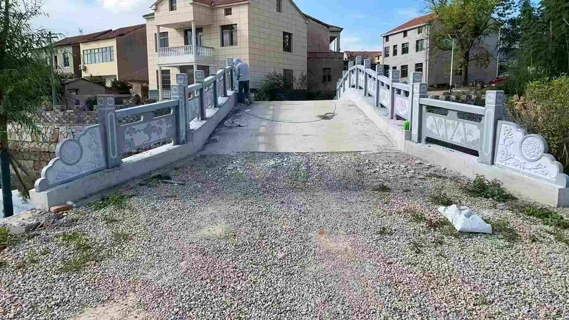 平顶山 芝麻灰花岗岩桥栏杆